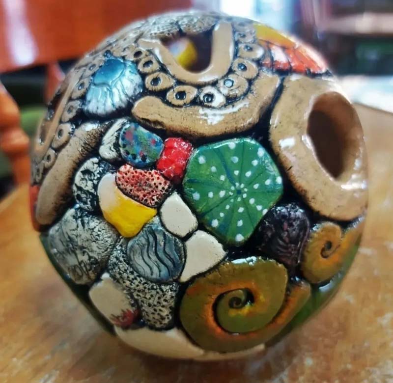 Garden Ball Pottery Workshop (Sunday 2nd November 1-4pm)