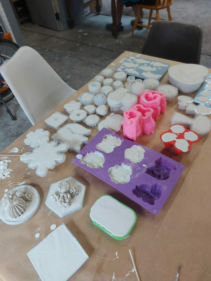 Plaster of Paris Workshop (Sunday 7th December 2-3pm)