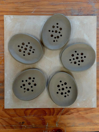 Beginners Pottery Workshop (Saturday 1st August 2026 10am-2pm)