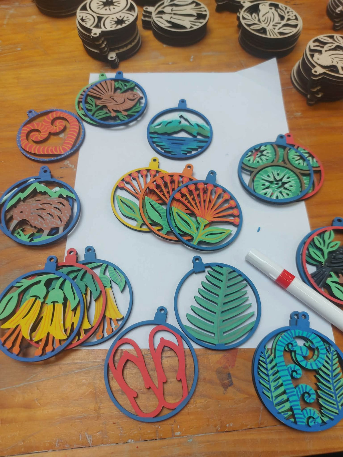 Kiwiana Christmas Decorations Party
