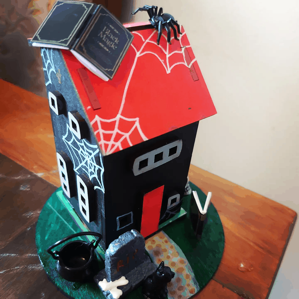 Halloween House Workshop (Saturday 31st October 2026 10am-12pm)