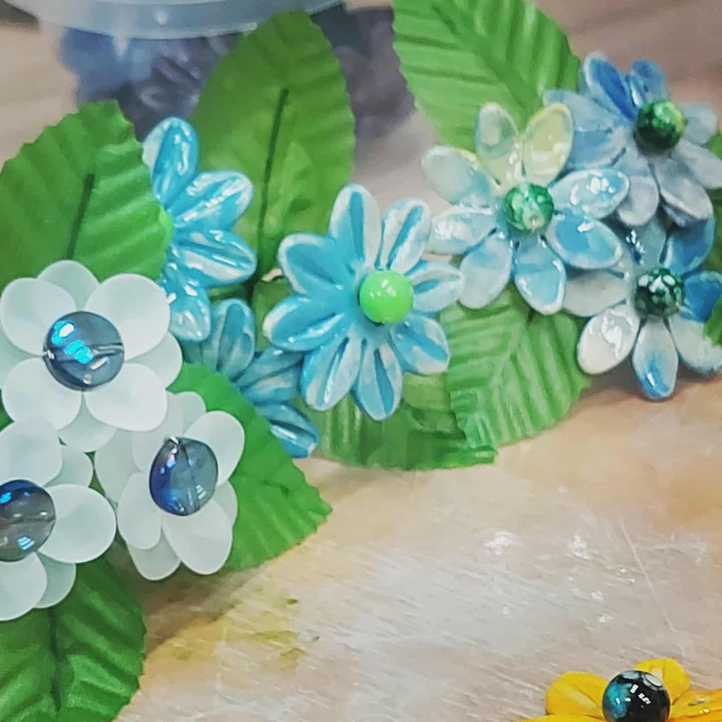 Flowers Pottery Workshop (over 3 sessions - make/paint/arrange [Starts 29th Oct])